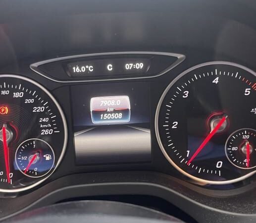Oglasi 2 mercedes benz a klasa 180 d slika 262468550