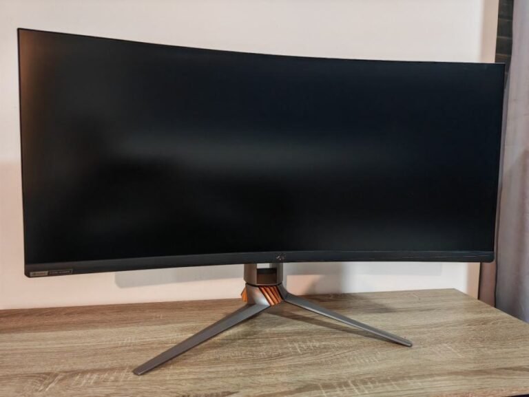 ASUS ROG Swift PG35VQ – 35” Ultrawide 200Hz HDR1000 oglas Skakalo