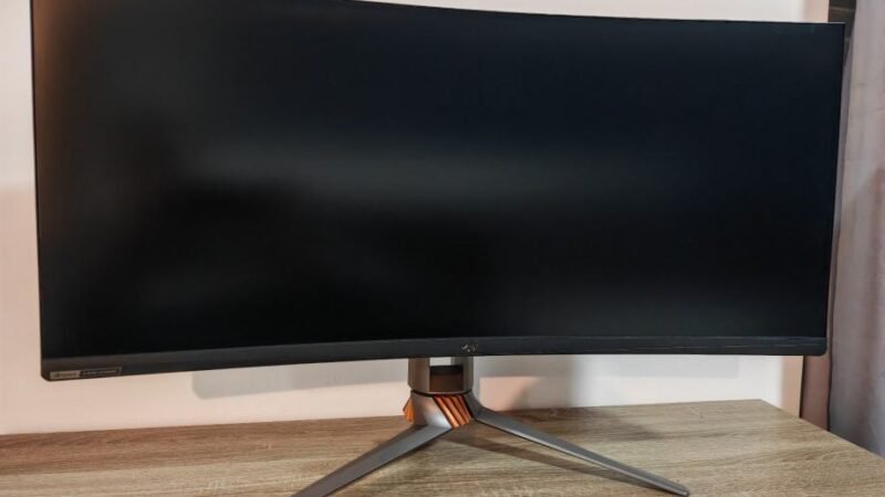 Oglasi 2 ASUS ROG Swift PG35VQ – 35” Ultrawide 200Hz HDR1000 oglas Skakalo